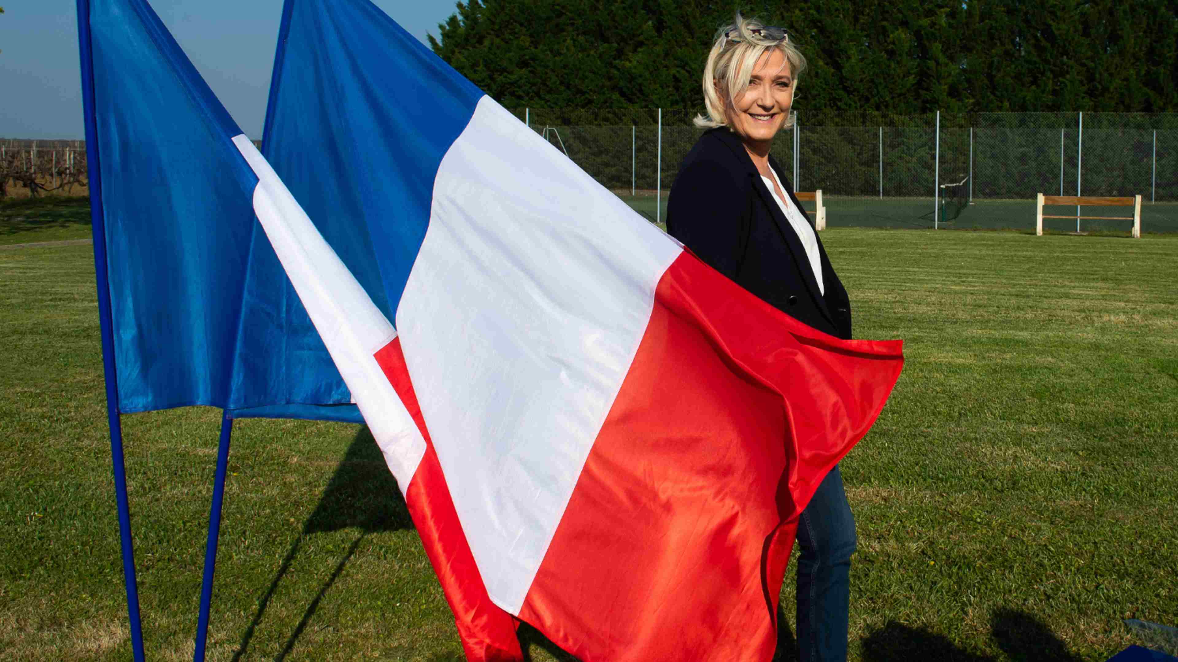 marine-le-pen-referendum-quitter-union-europeenne