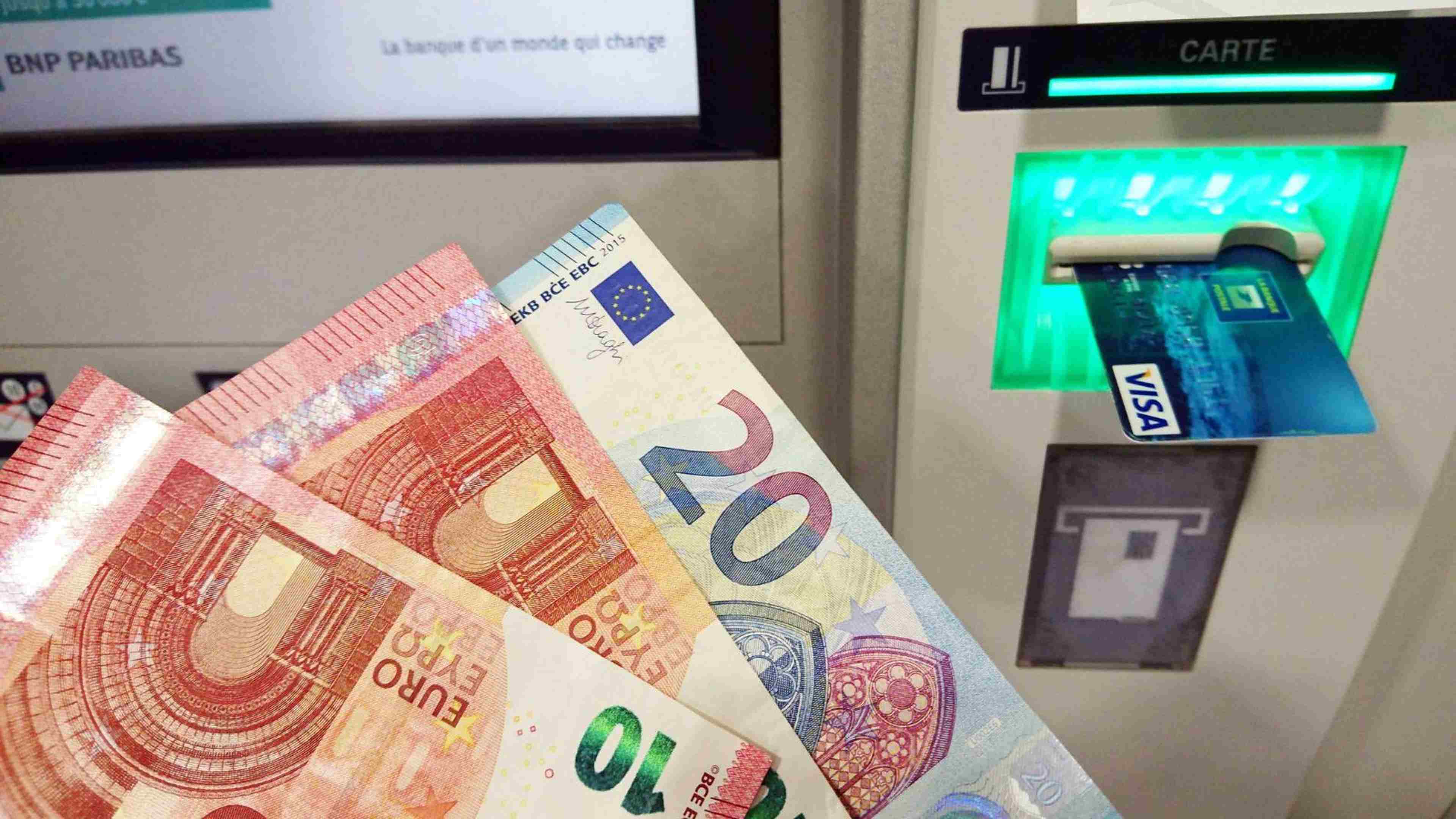 argent-liquide-especes-cash