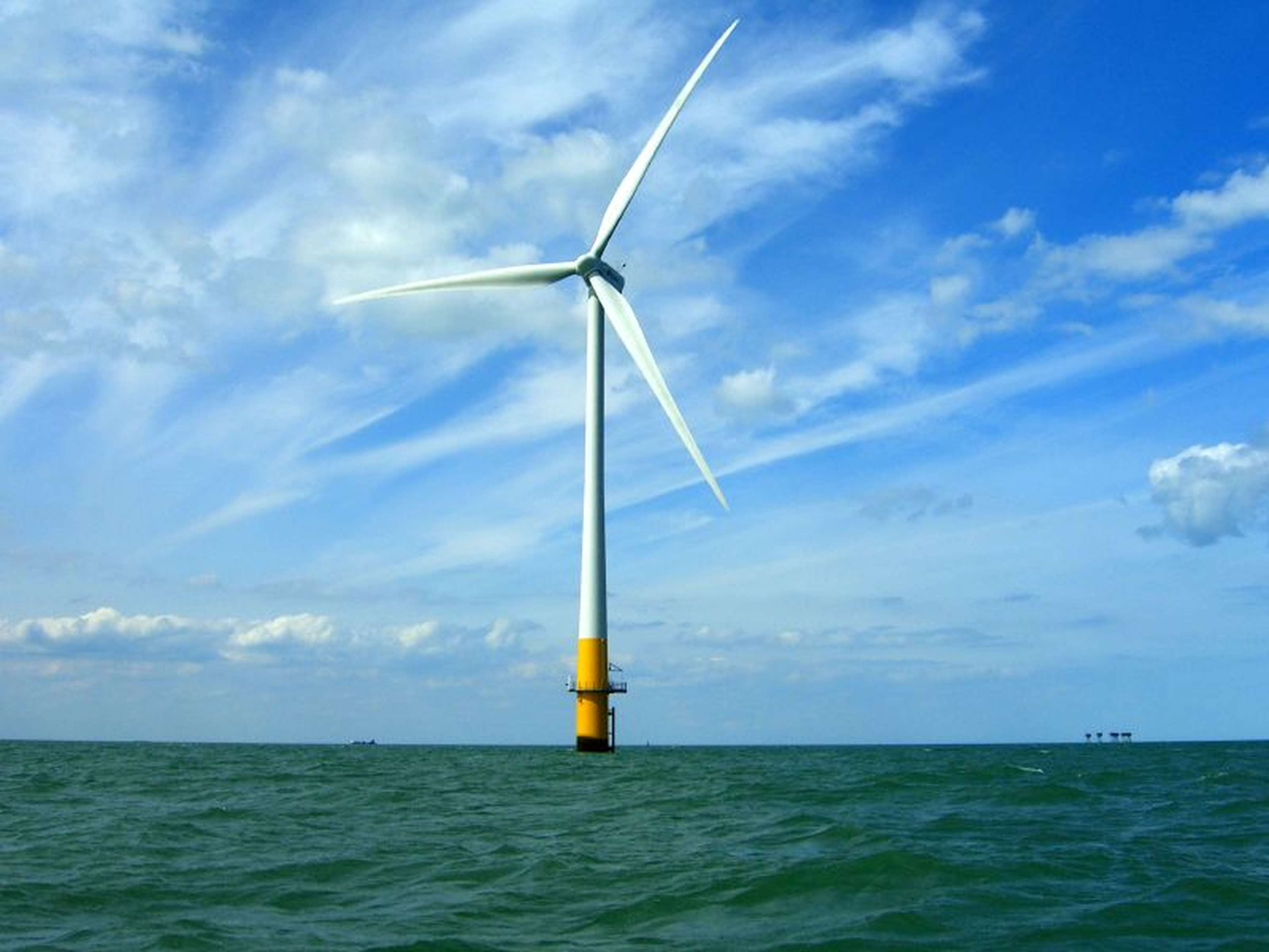 /2021/05/eolienne offshore