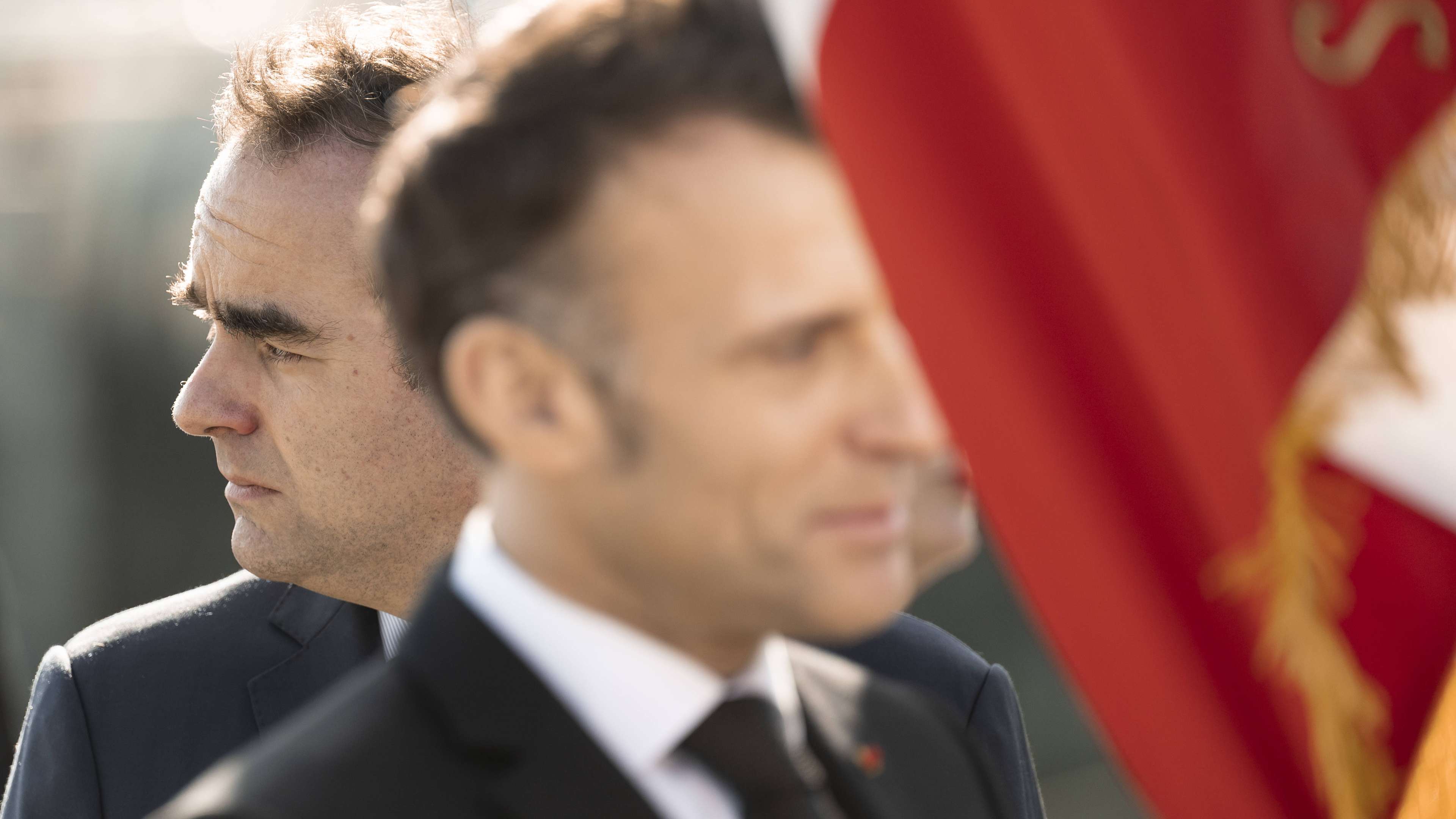 emmanuel-macron-ile-longue-dissuasion-nucleaire