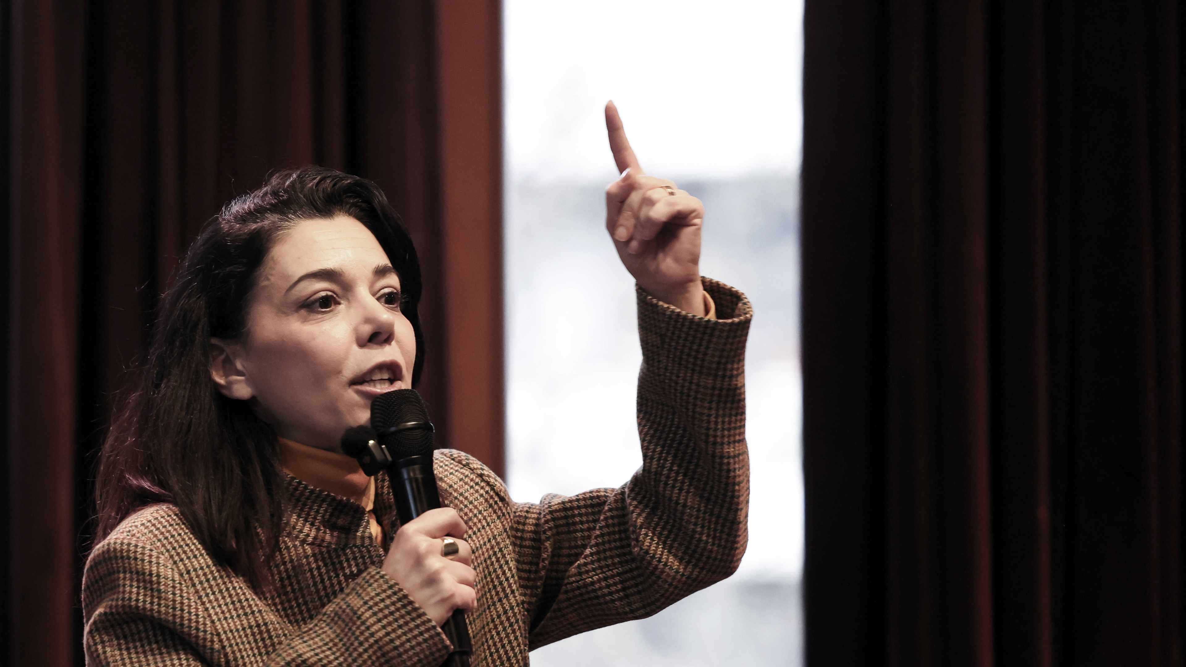 sophia-chikirou-sourire-kabyle