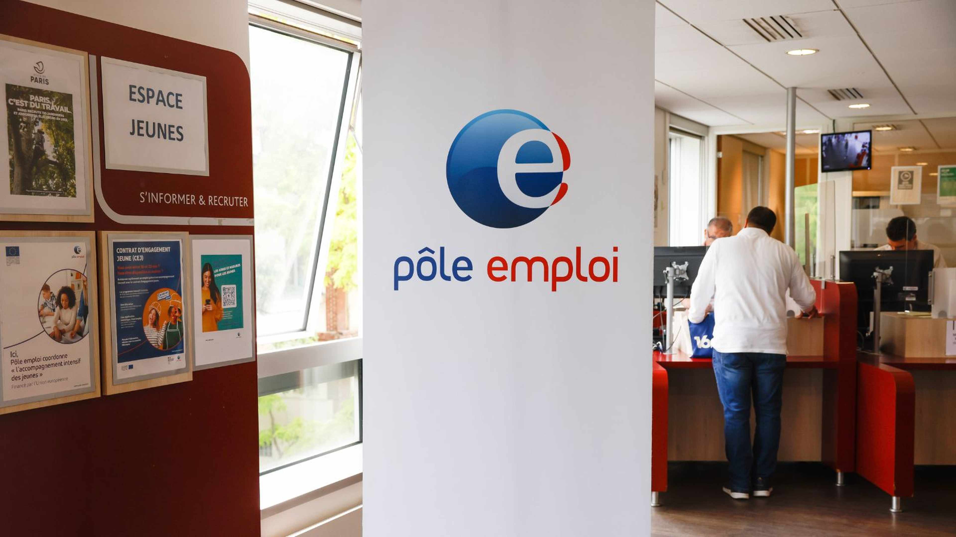 /2023/04/chomage-emploi-insee