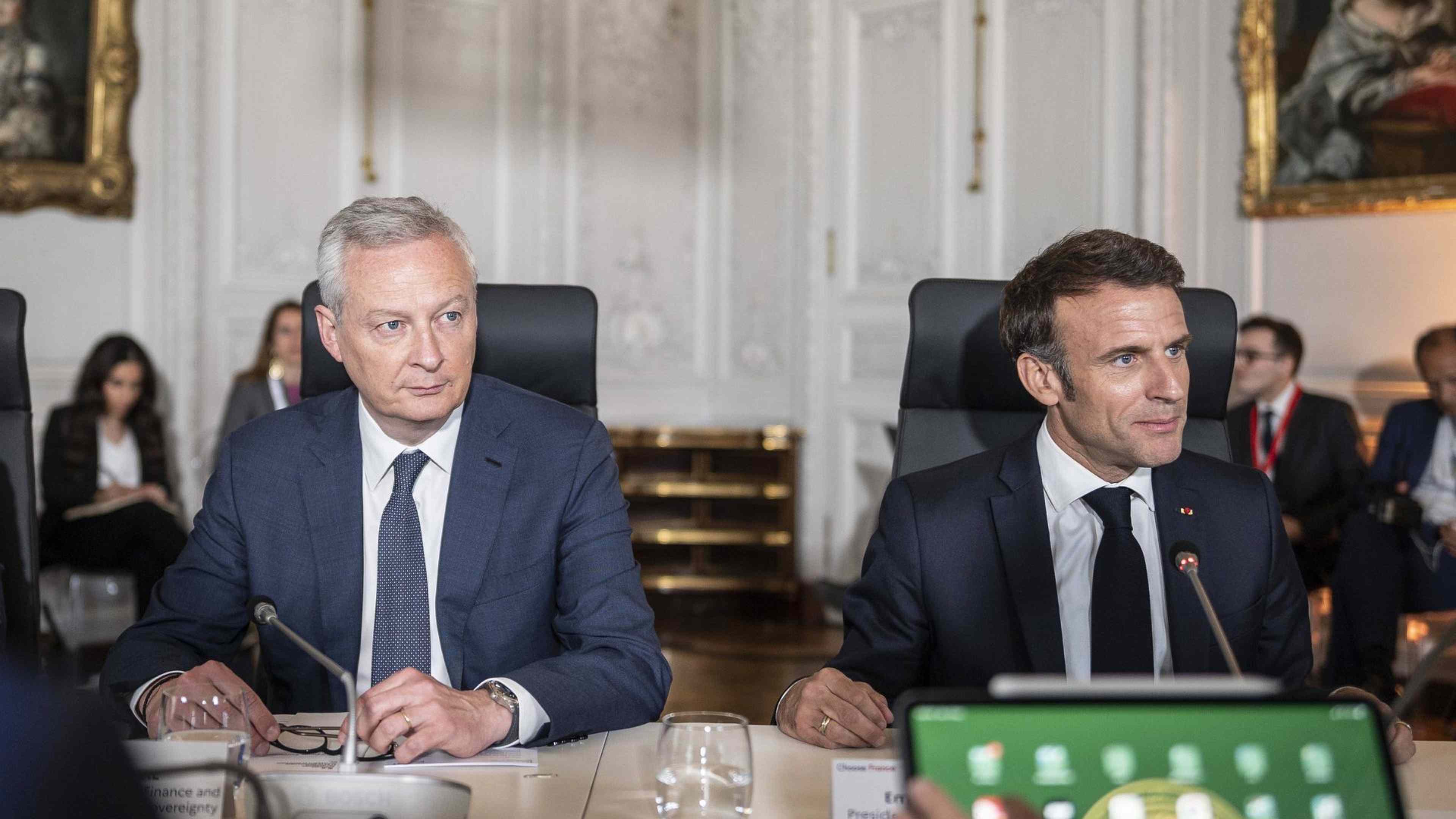 Bruno-Le-Maire-Emmanuel-Macron-finances-publiques