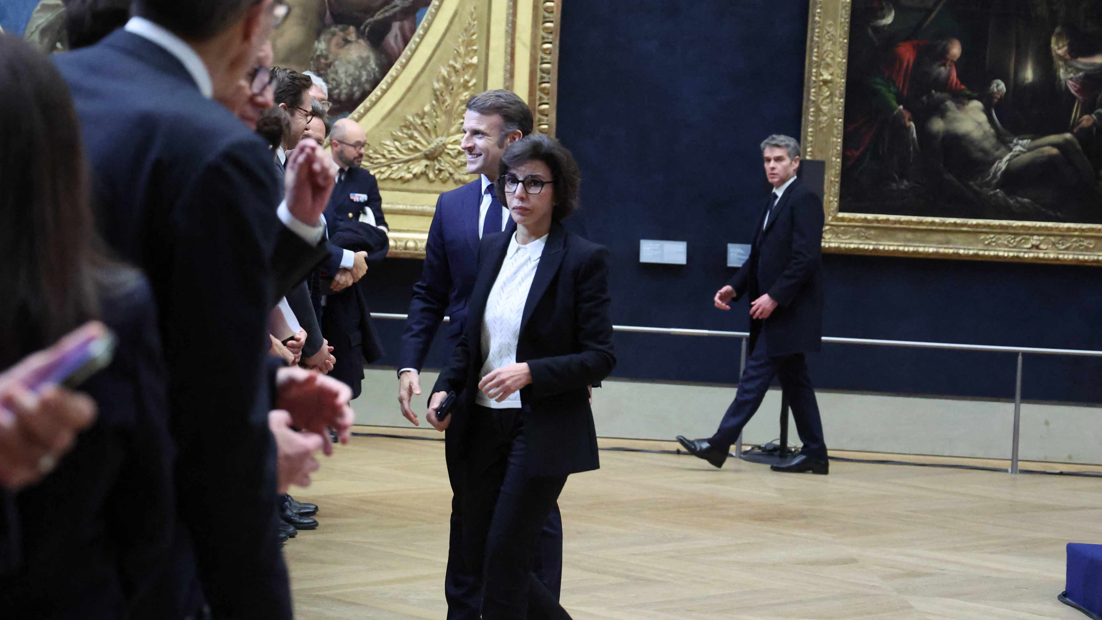 macron-louvre