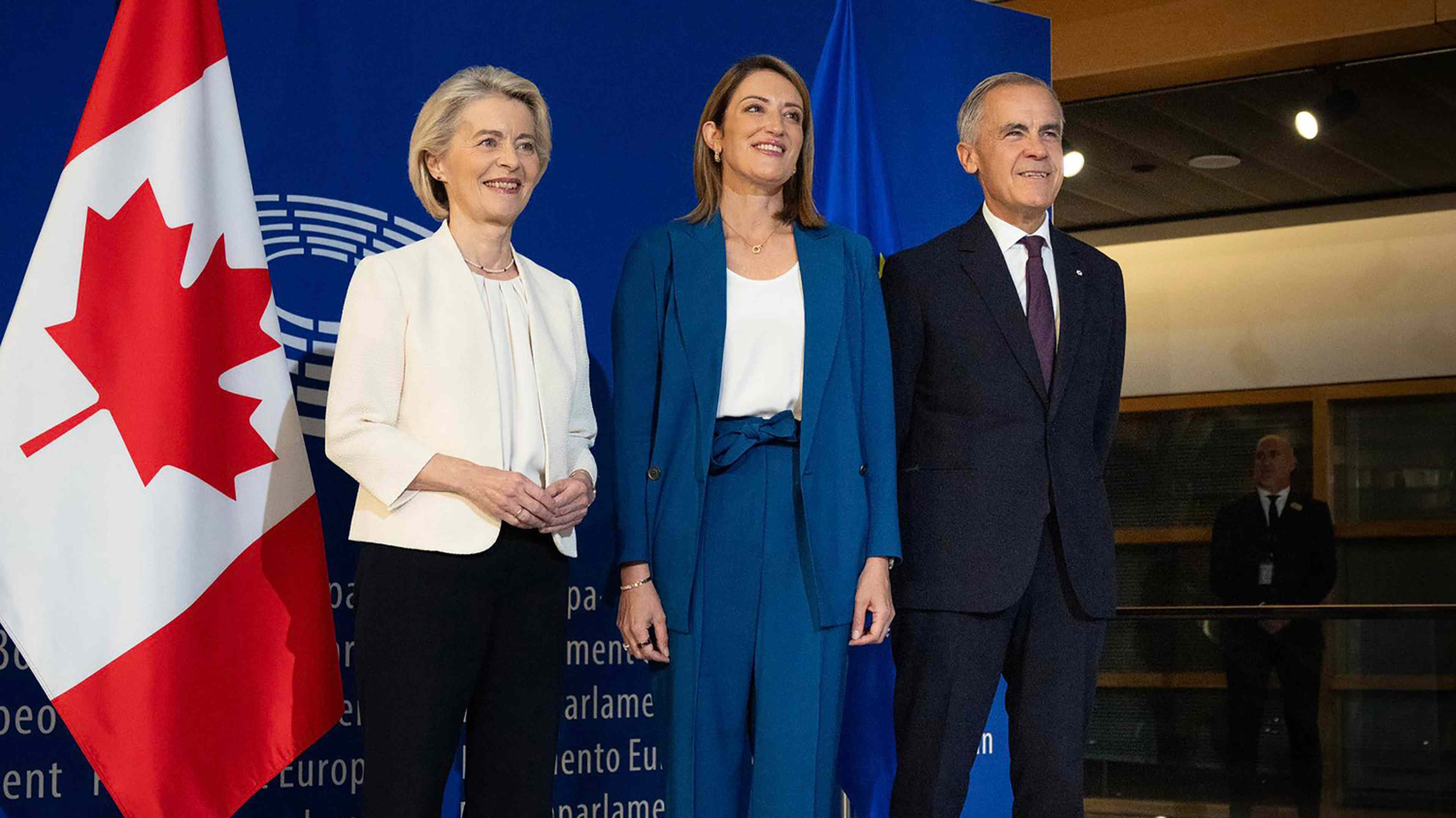 ursula-von-der-leyen-canada-membre-associe