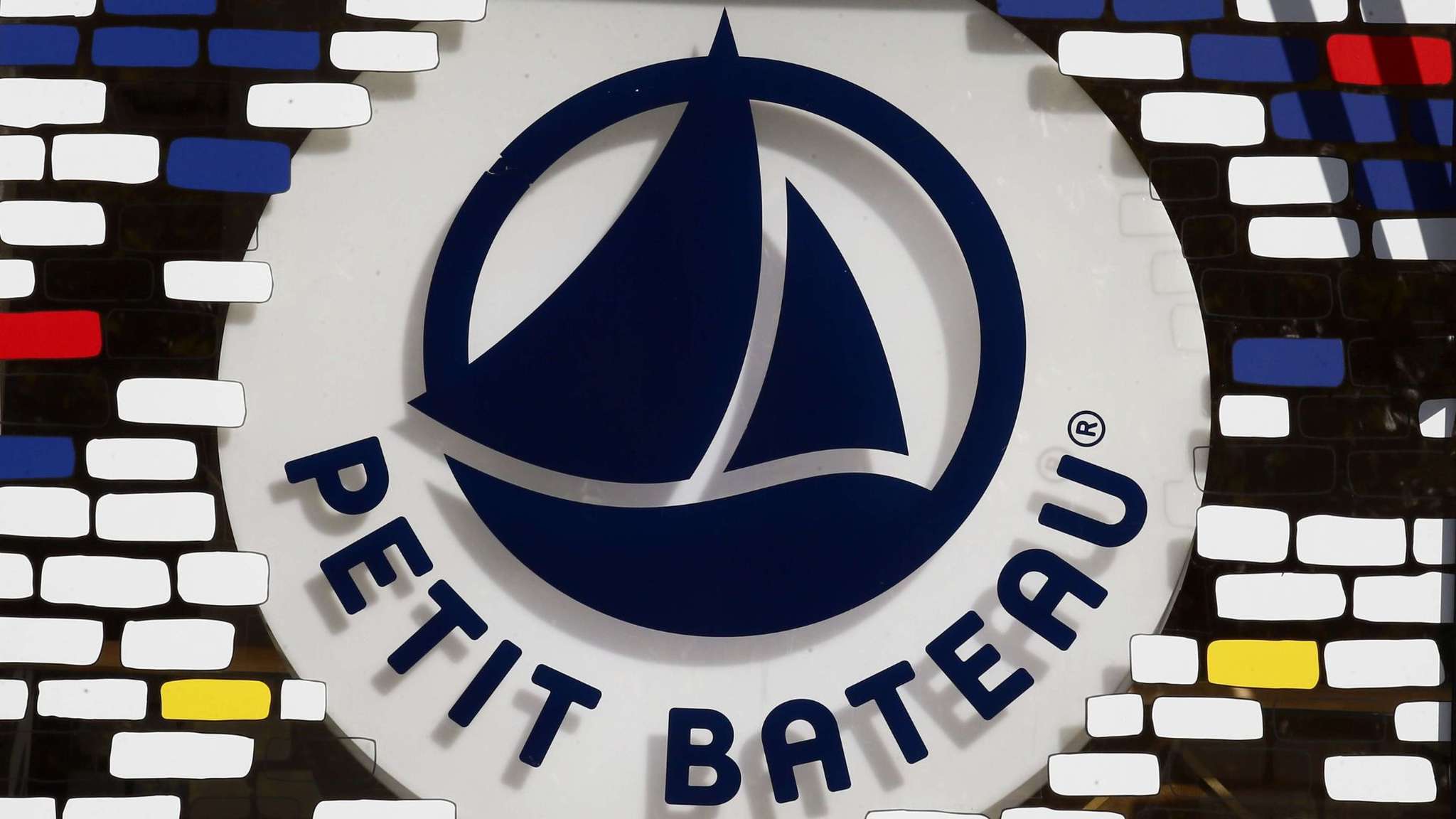 La marque iconique Petit Bateau bientôt entre les mains du groupe — free download