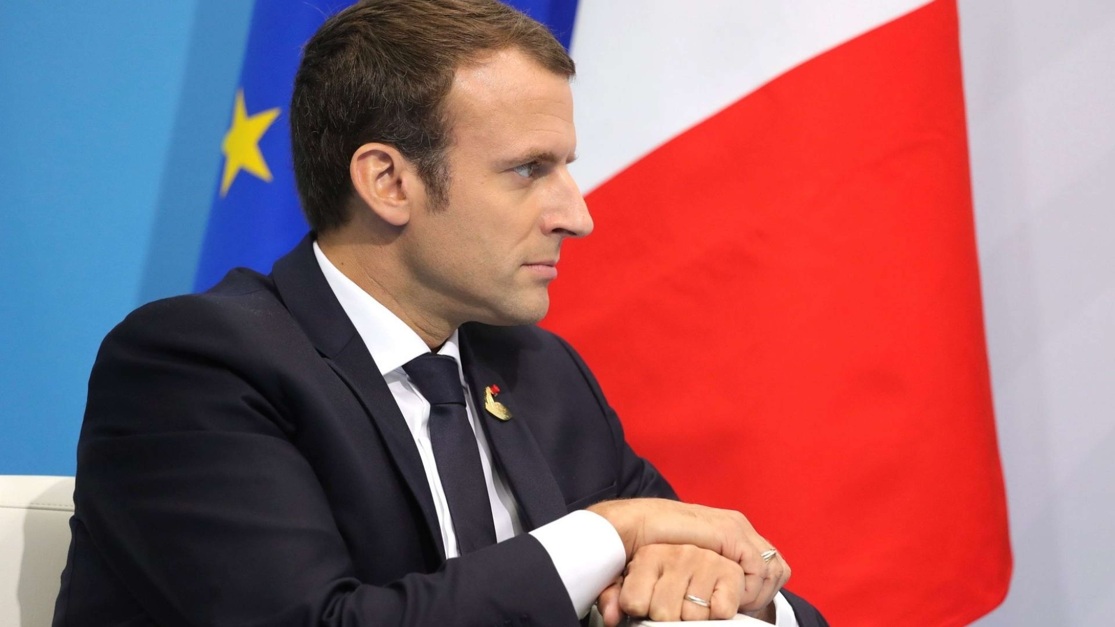 /2020/12/EMMANUEL_MACRON_REFERENDUM_CLIMAT