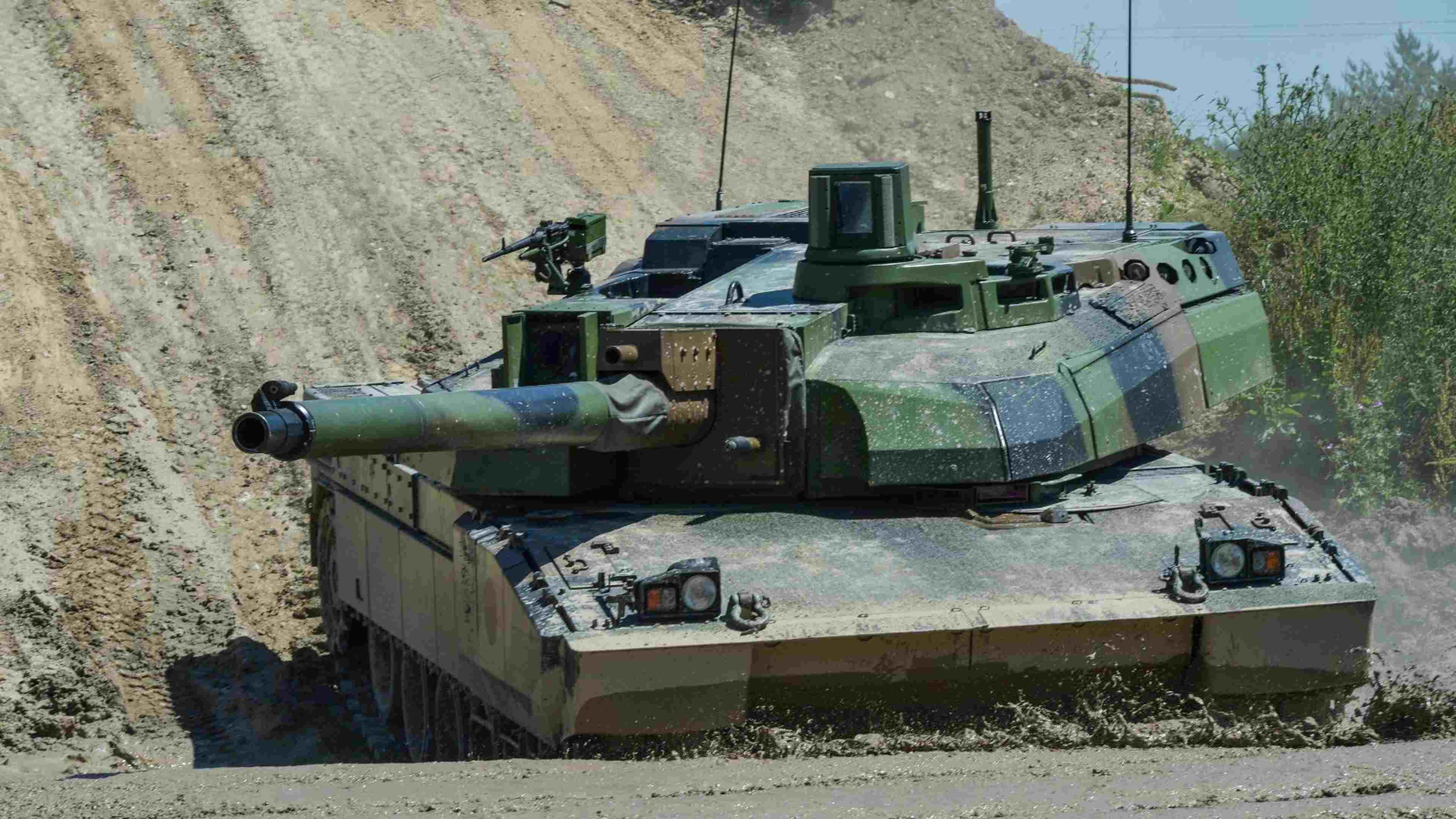/2023/02/Char-Leclerc-armee-ukraine