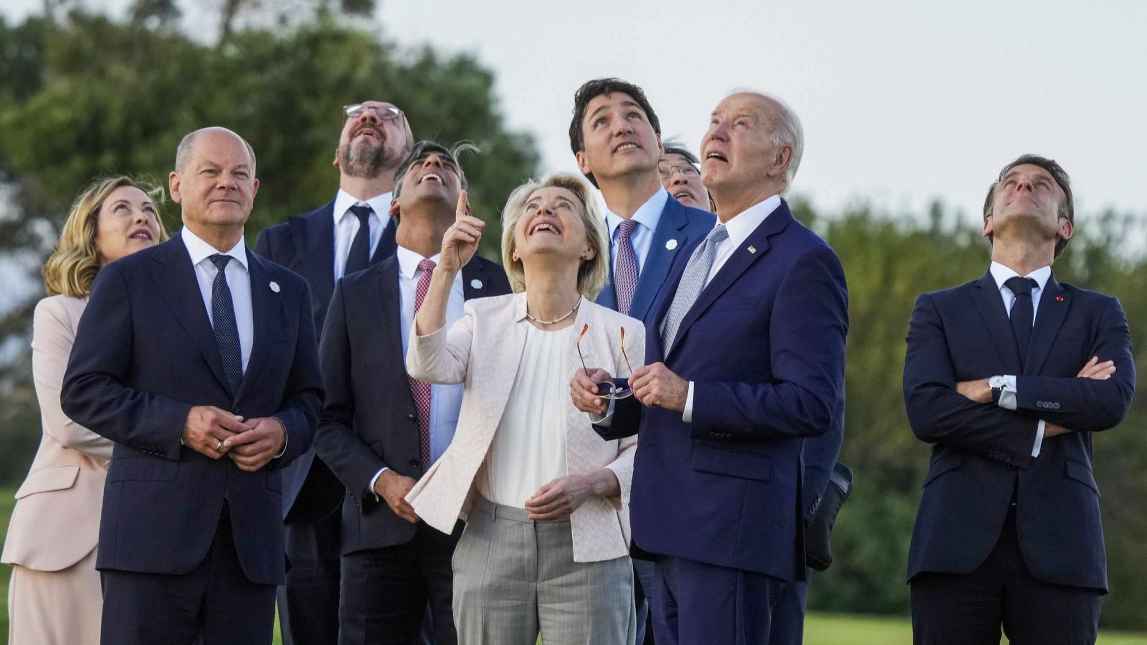 globocratie-europe-macron-biden-von-der-leyen