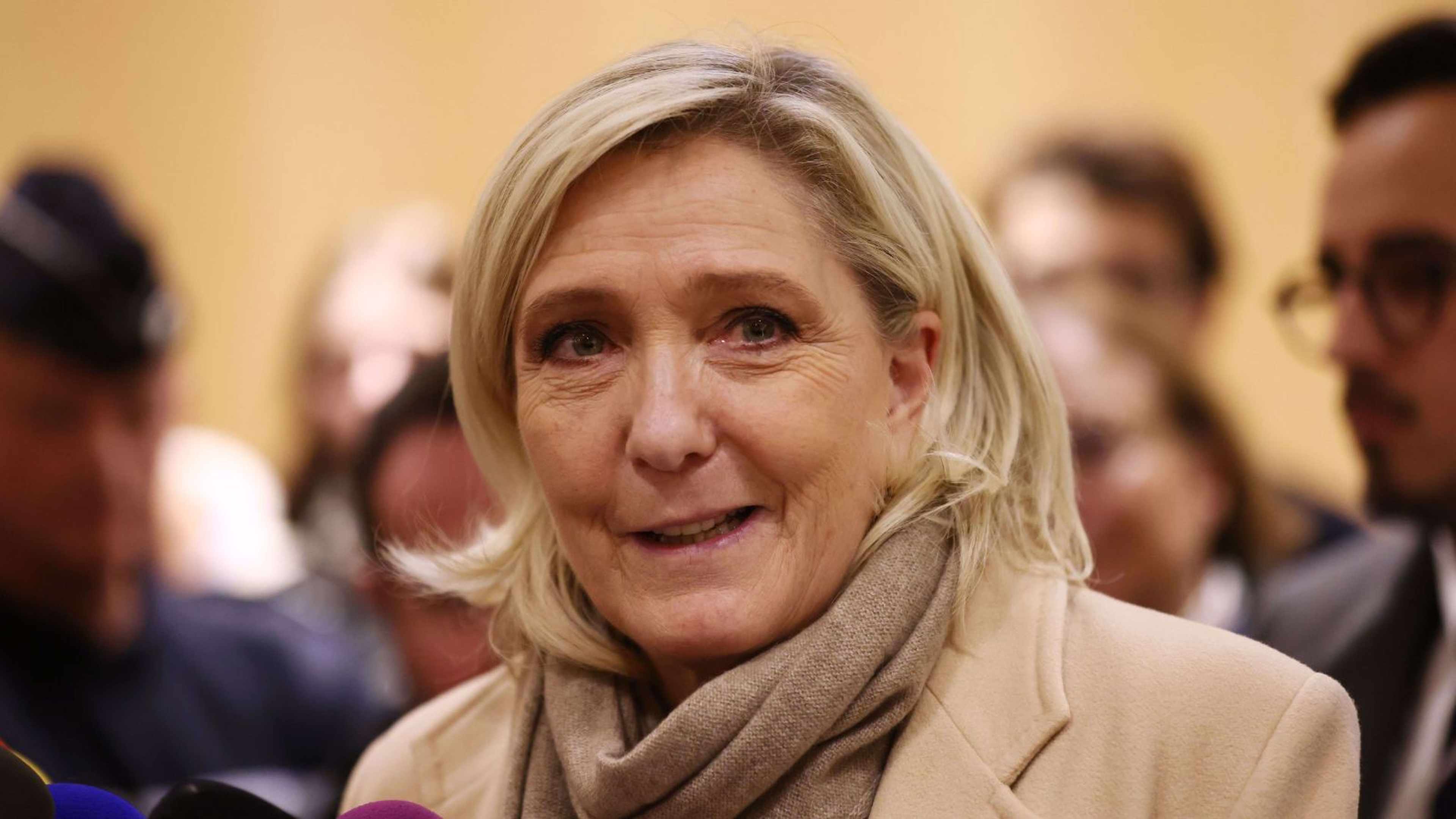 marine-le-pen-proces-rn-parlement-europeen
