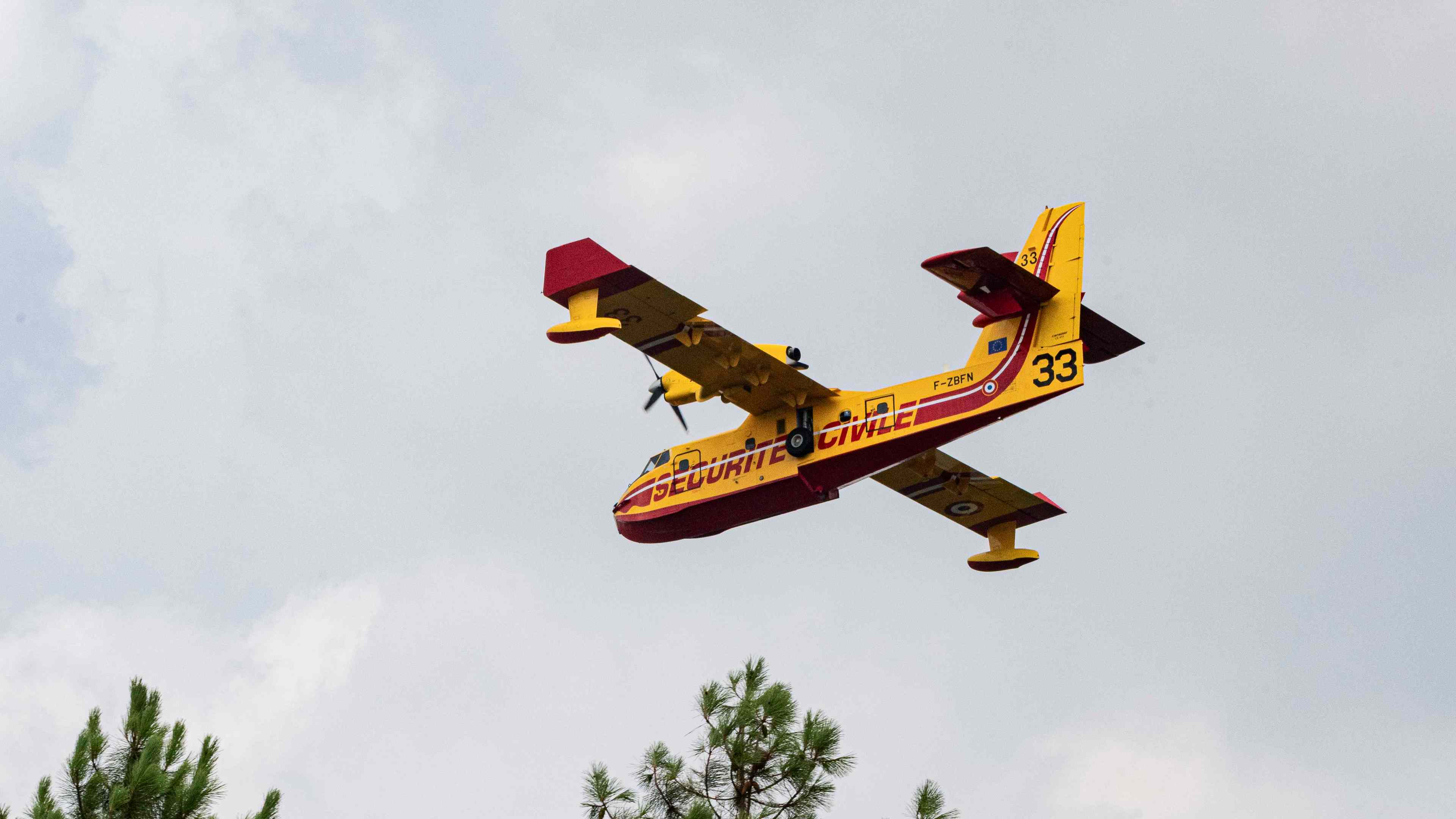 canadair-incendie-etat-gironde