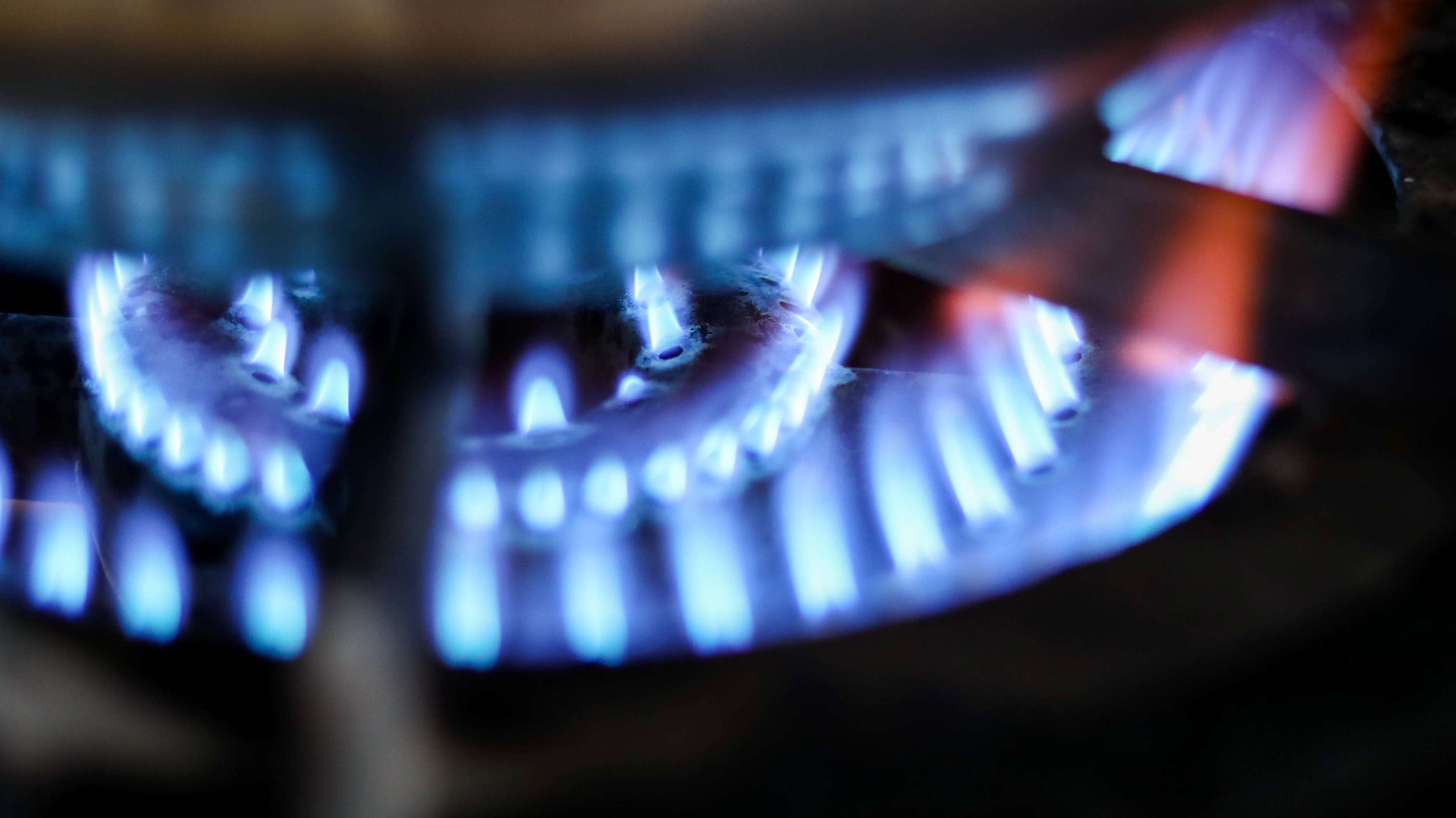 l-europe-peine-a-remplir-ses-stocks-de-gaz	