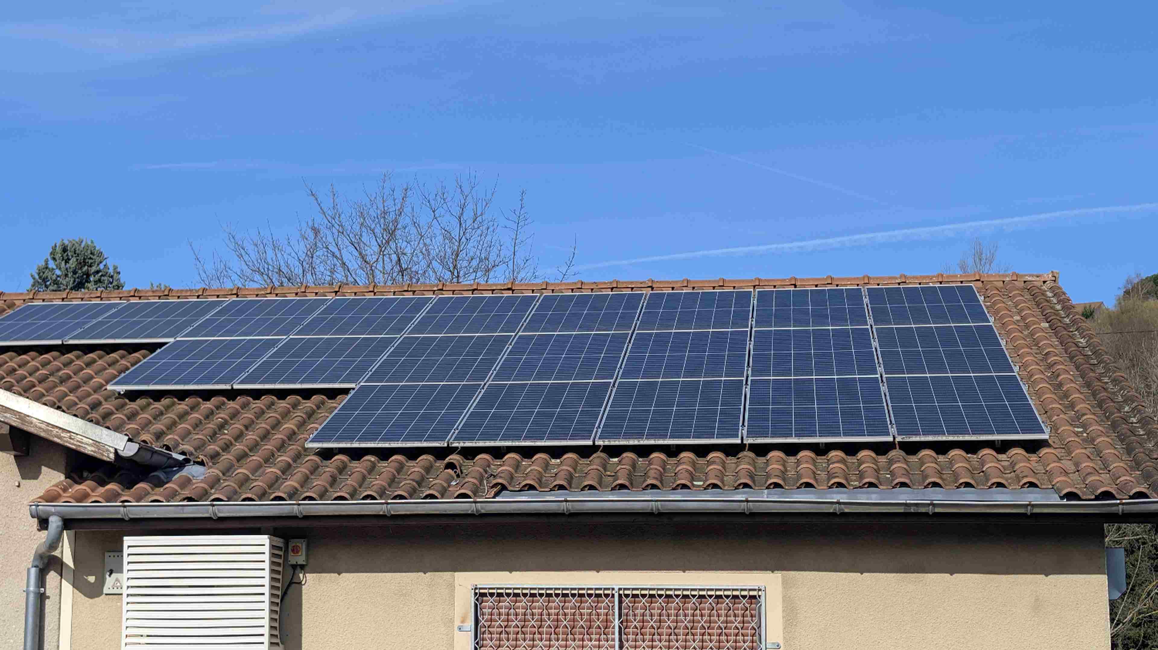 panneaux-solaires-onduleurs-union-europeenne-transition-energetique