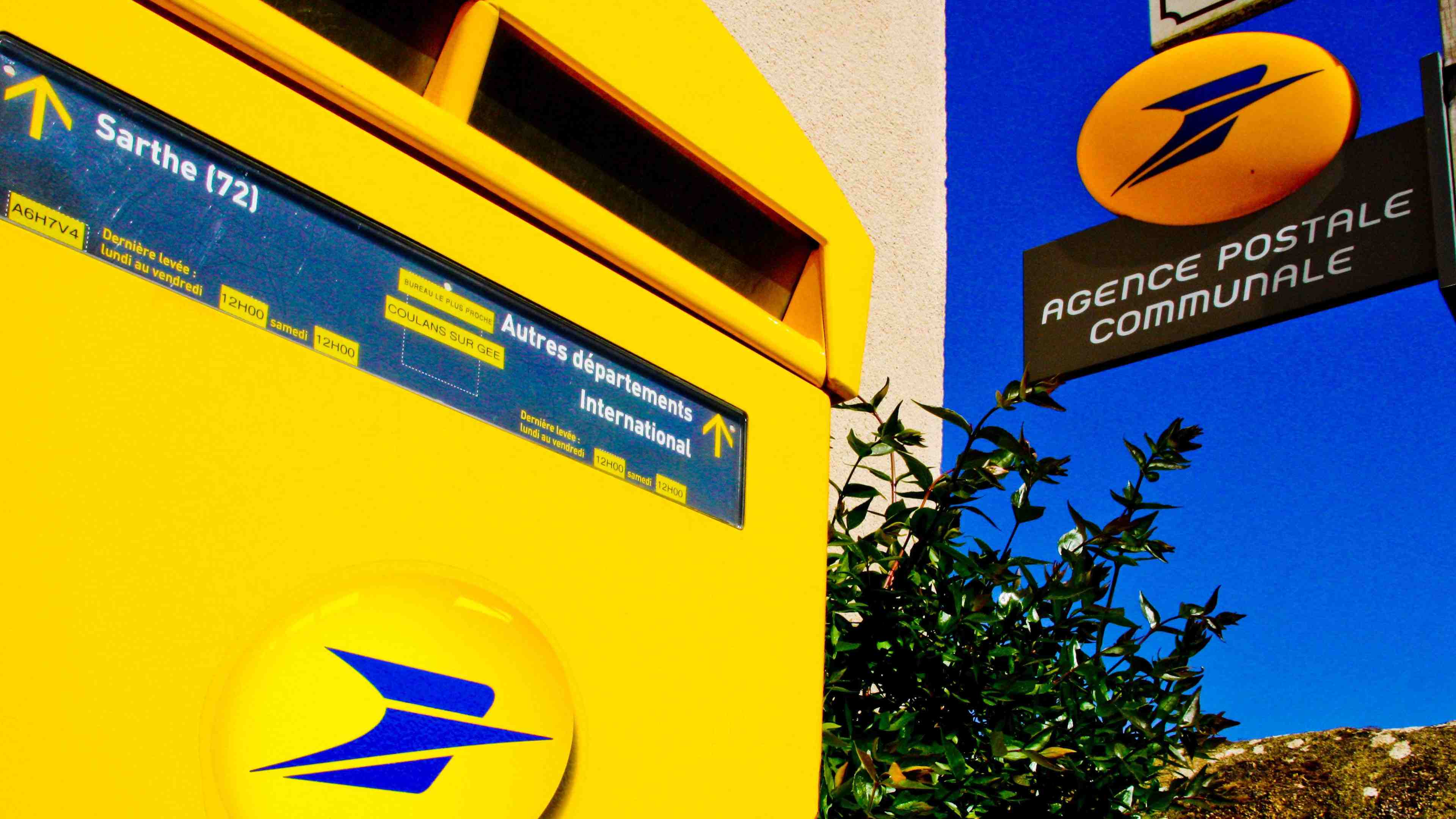 la-poste-reduction-de-budget-2024