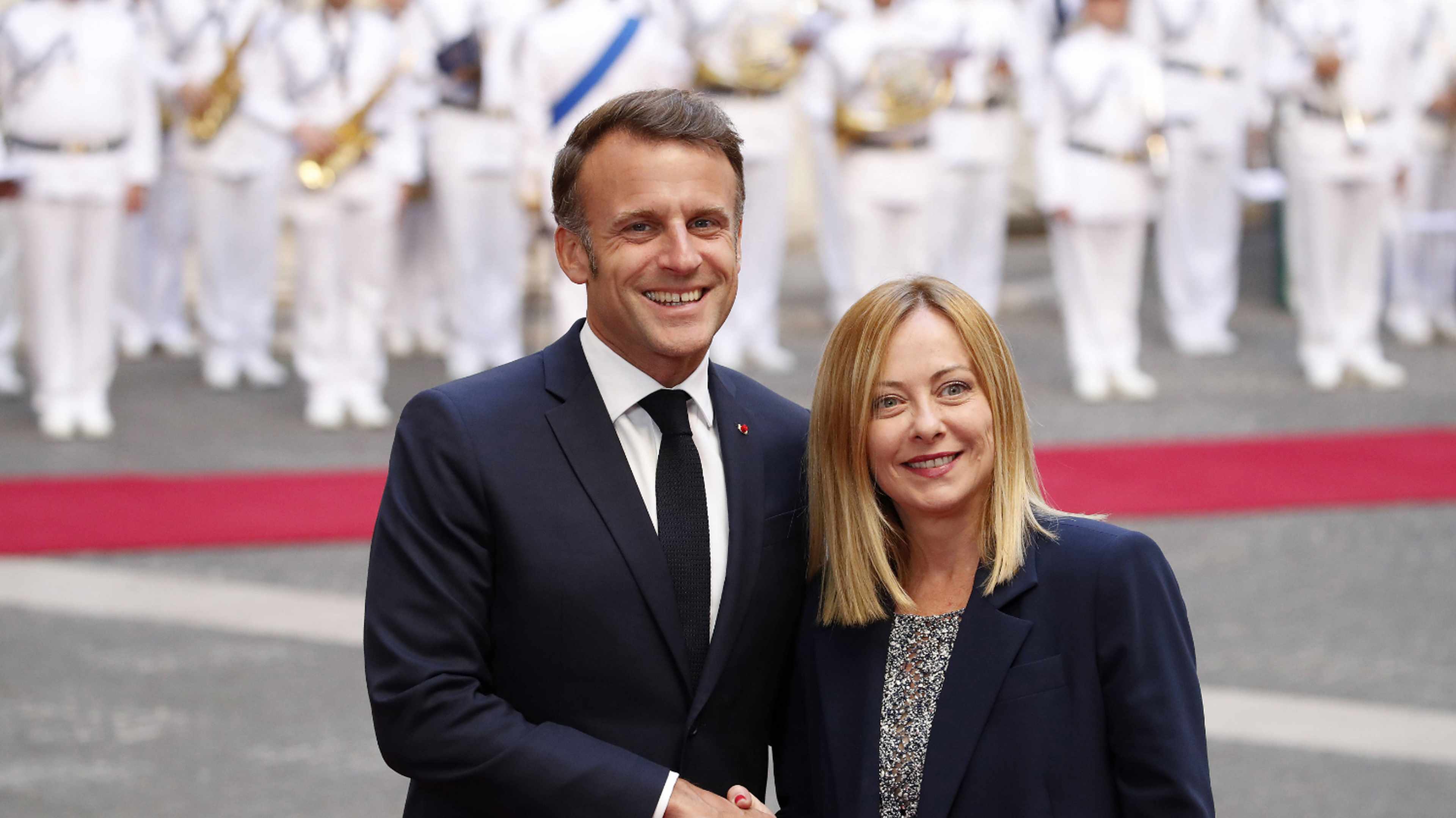 emmanuel-macron-georgia-meloni-traité-mercosur-reporté