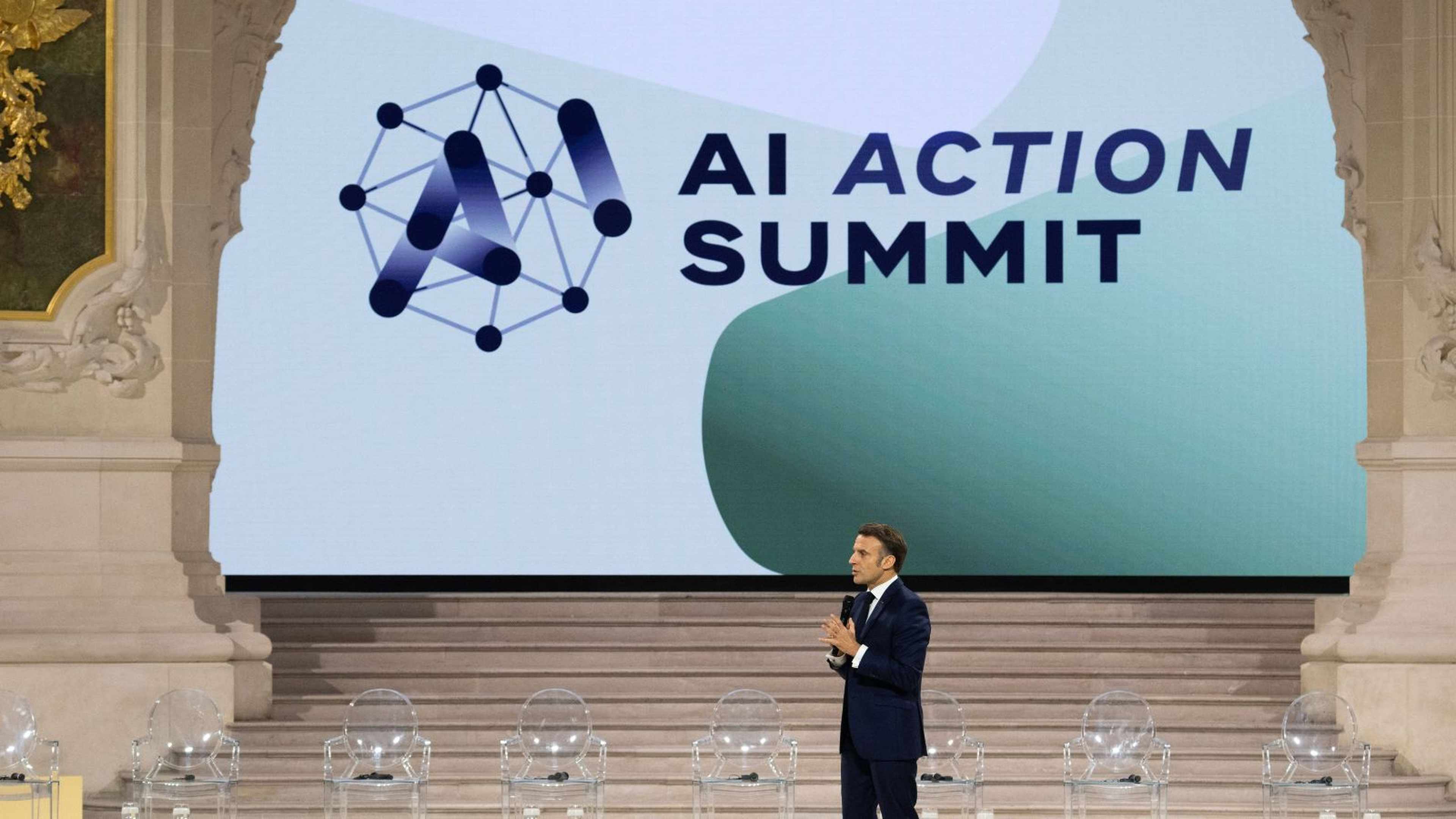 macron-ia