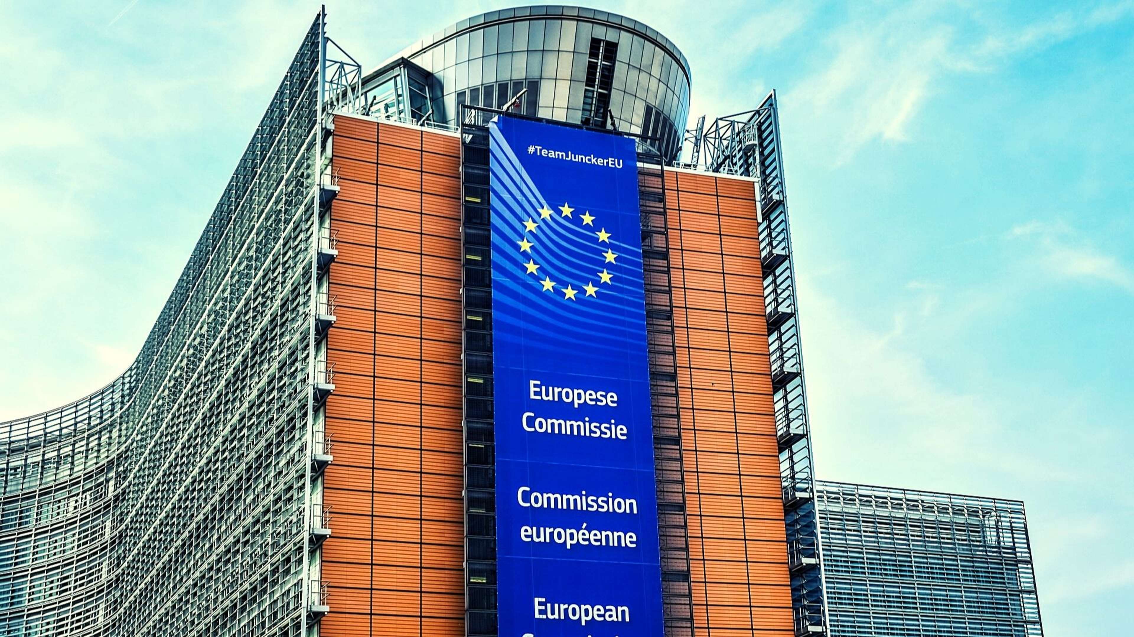 /2021/02/Imposture démocratie, souveraineté, commission européenne