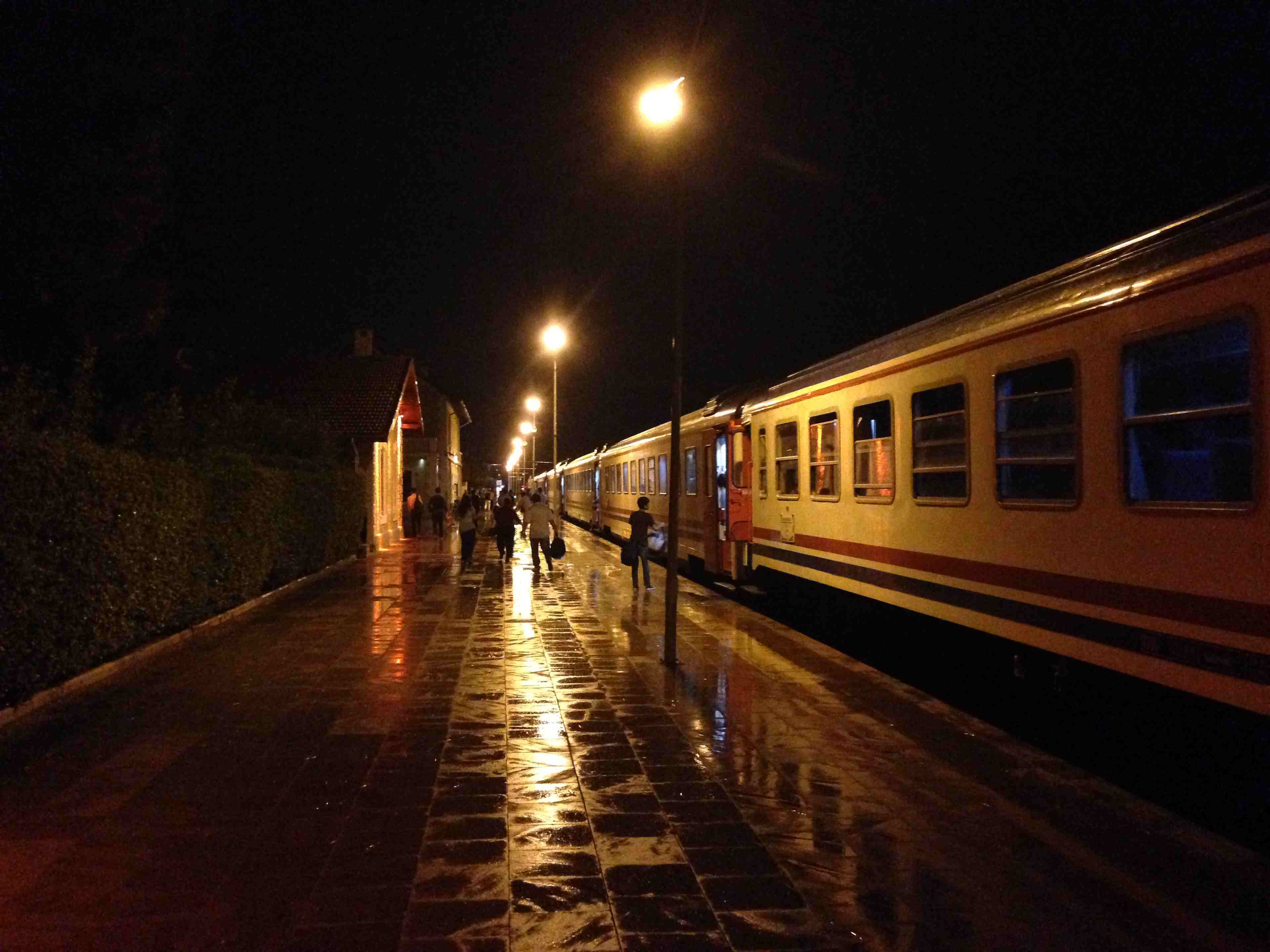 /2020/07/Train de nuit