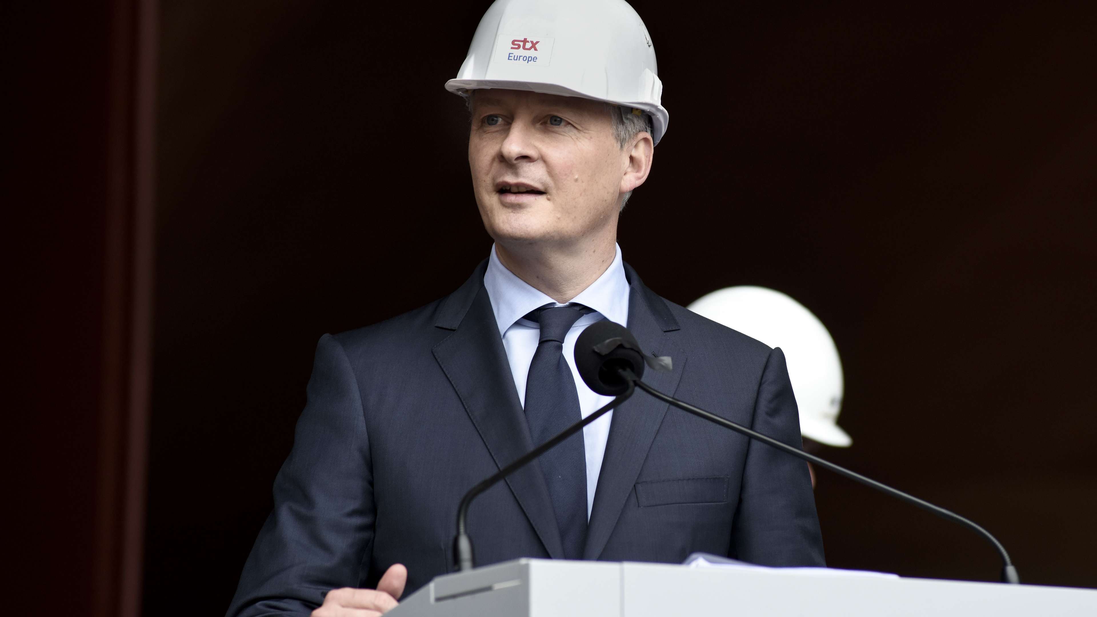 bruno-le-maire-reindustrialisation-micro-entreprise