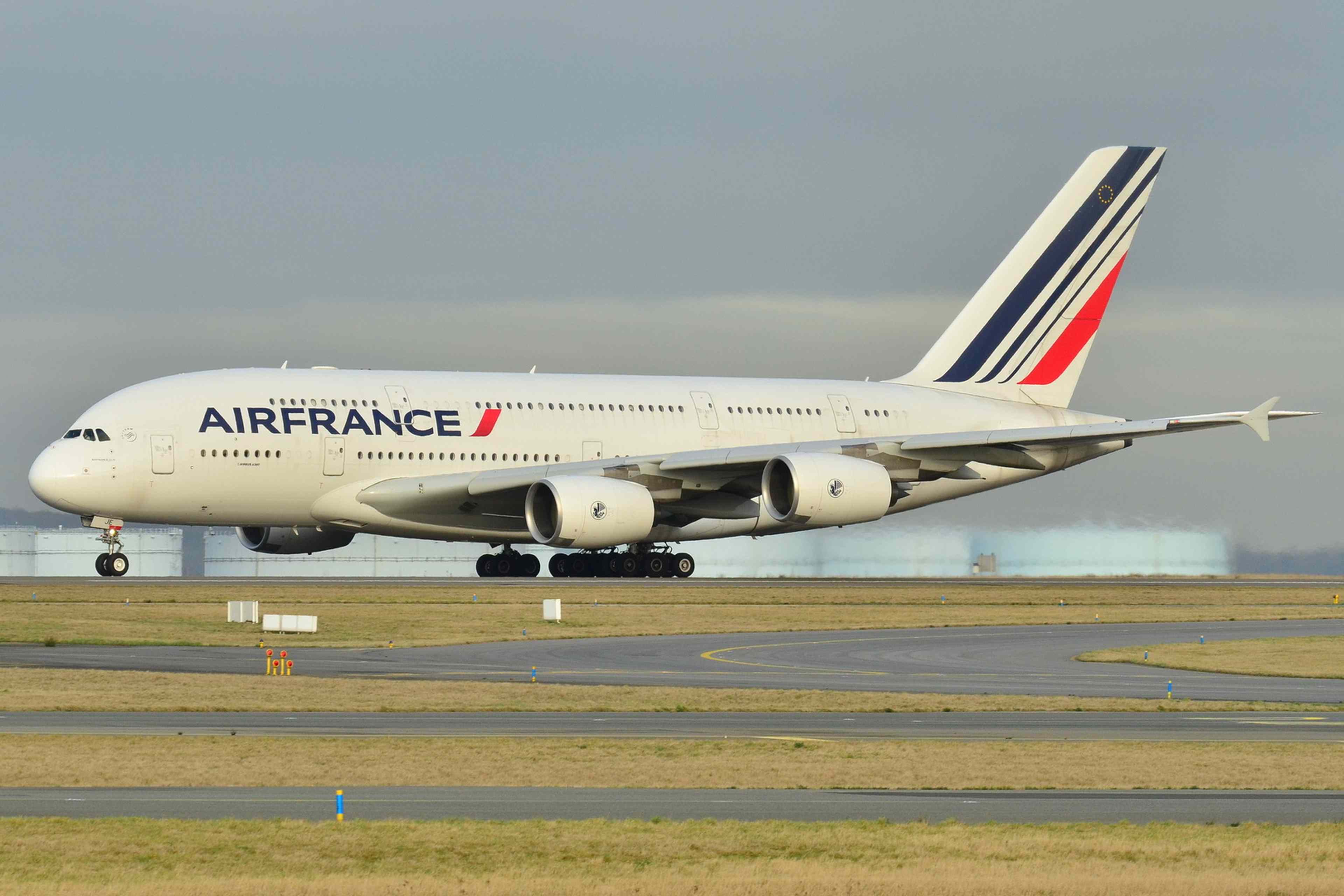 /2020/06/Airbus_A380-800_Air_France_(AFR)_F-HPJE_-_MSN_052_(9270323641)_1