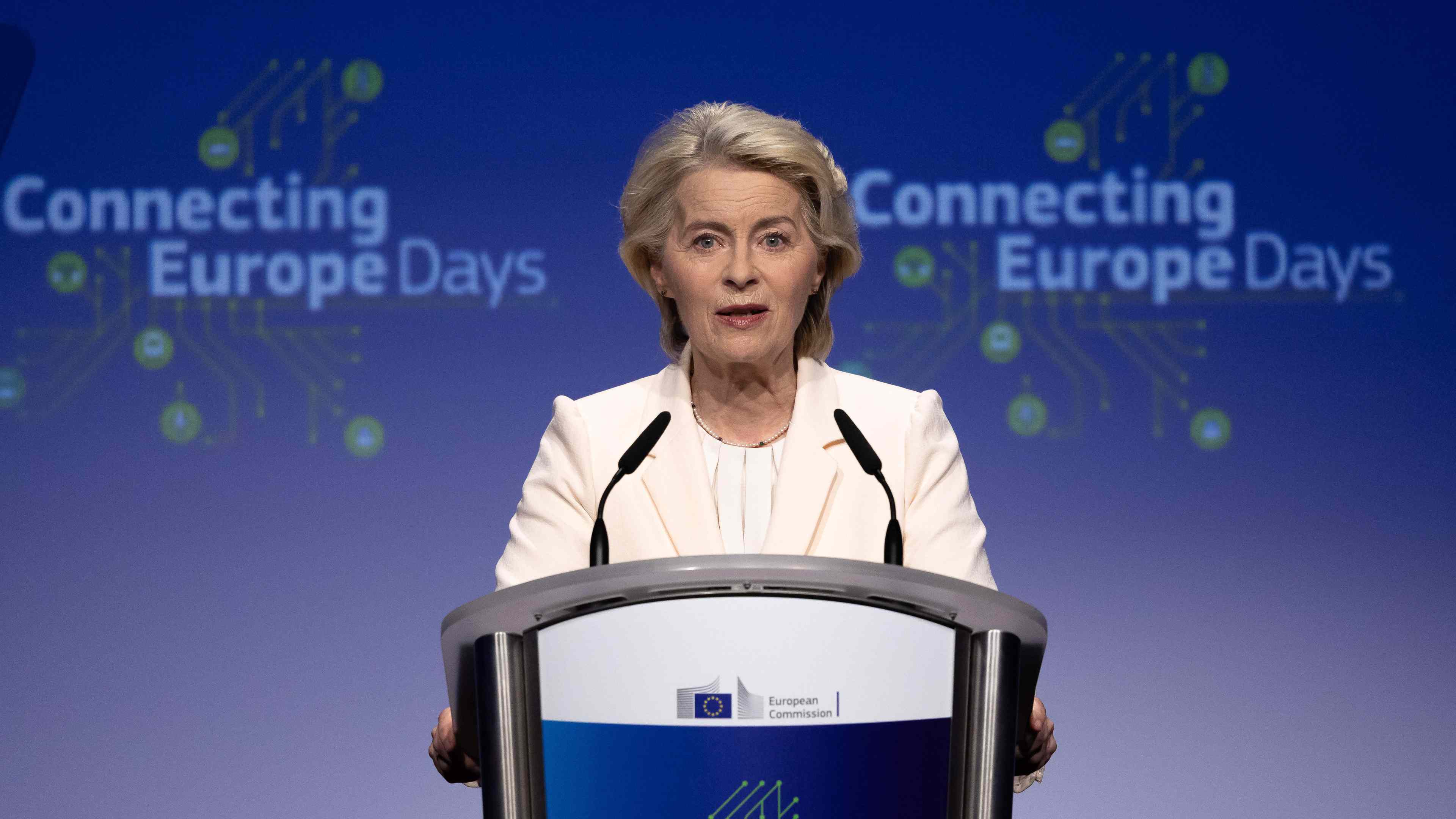 von-der-leyen-flosdorff