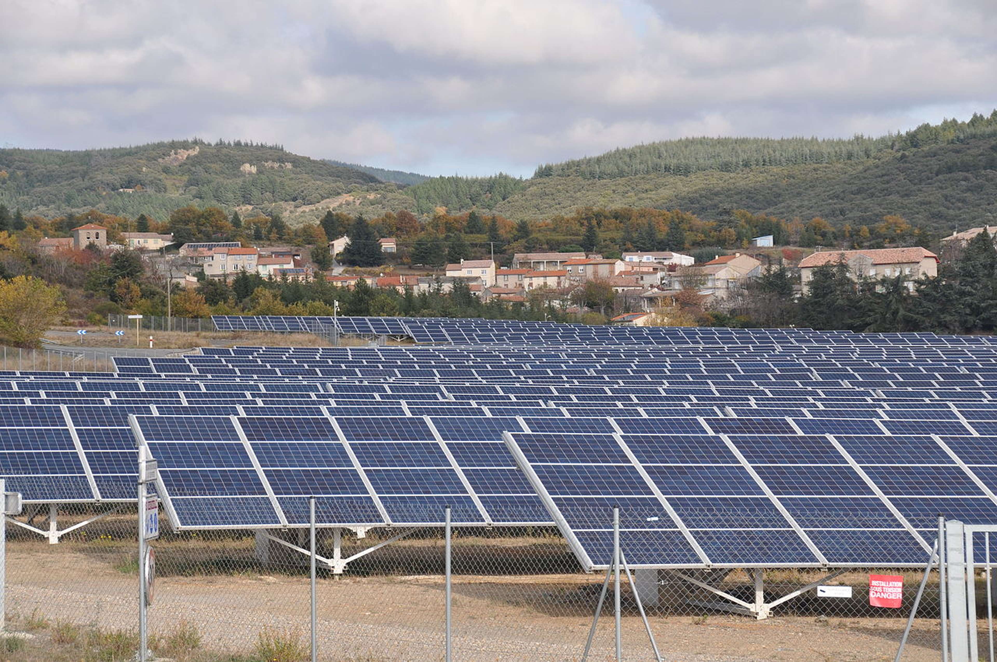 /2021/01/Centrale photovoltaïque Gironde pins Saucats