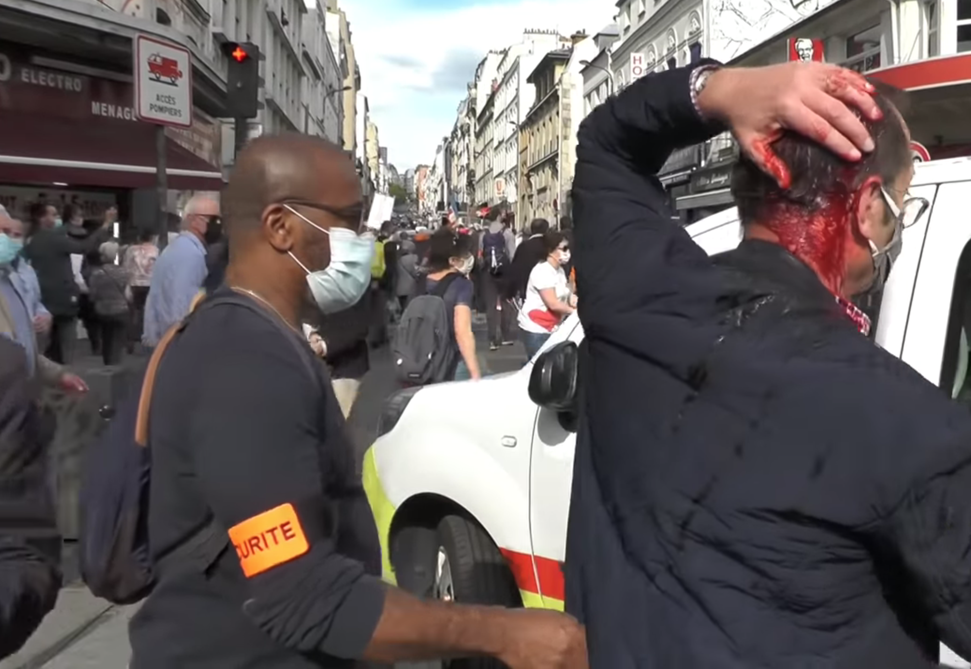 /2021/05/procession-catholique-paris-commune-communards
