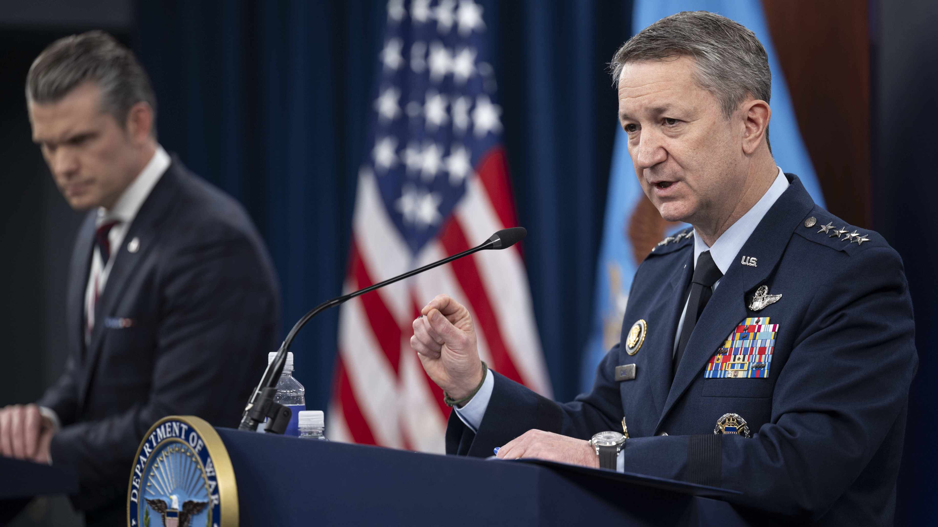 dod-ia-claude-openai-surveillance-de-masse