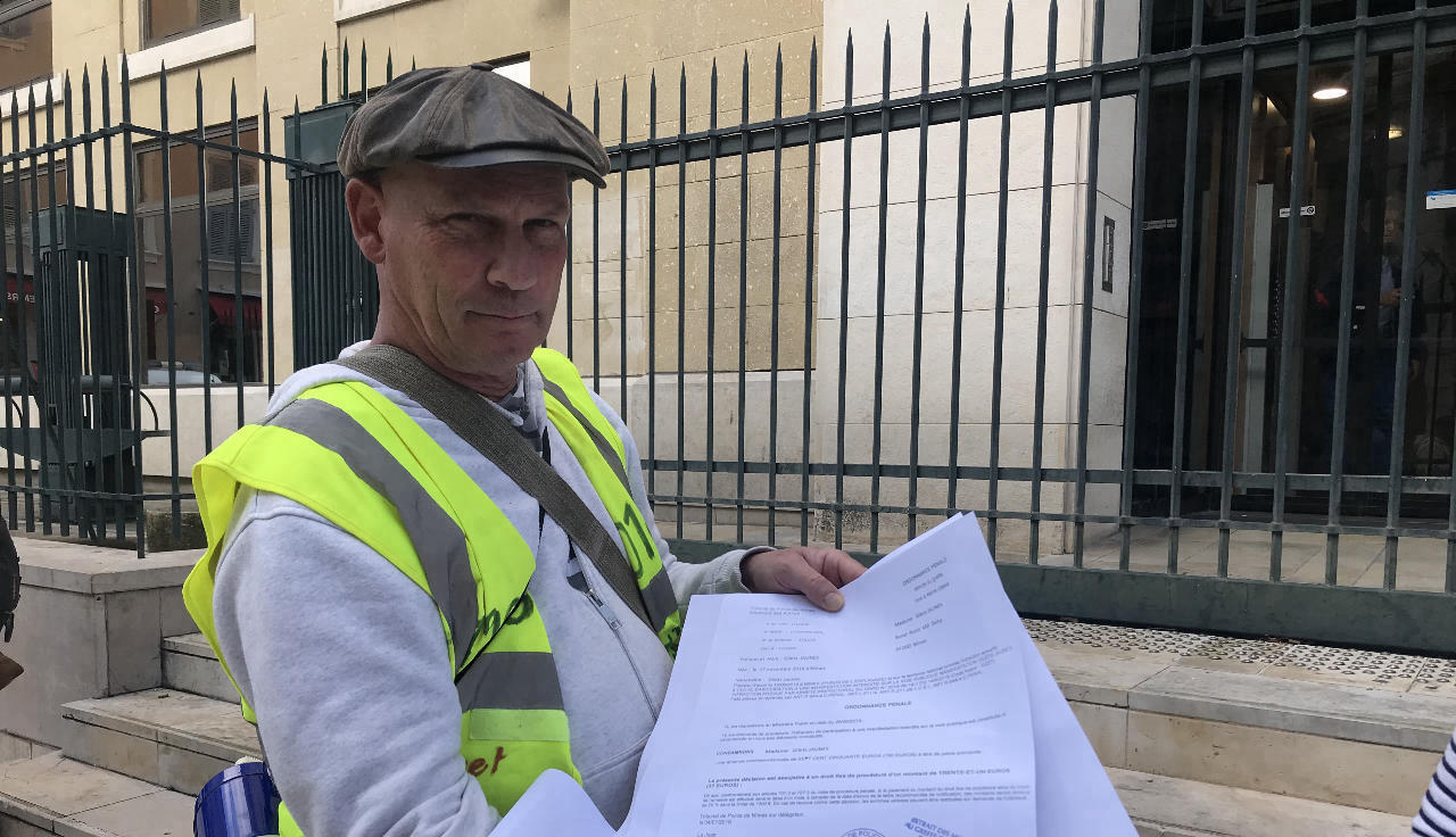 /2020/07/Gilet Jaune Roland